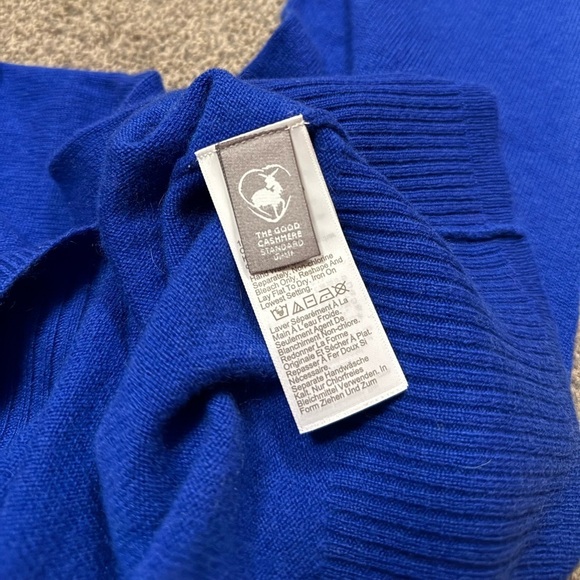 NWT Blue JCrew 100% Cashmere Croppd Fit Crewneck Sweater- Size 3X - Picture 4 of 6